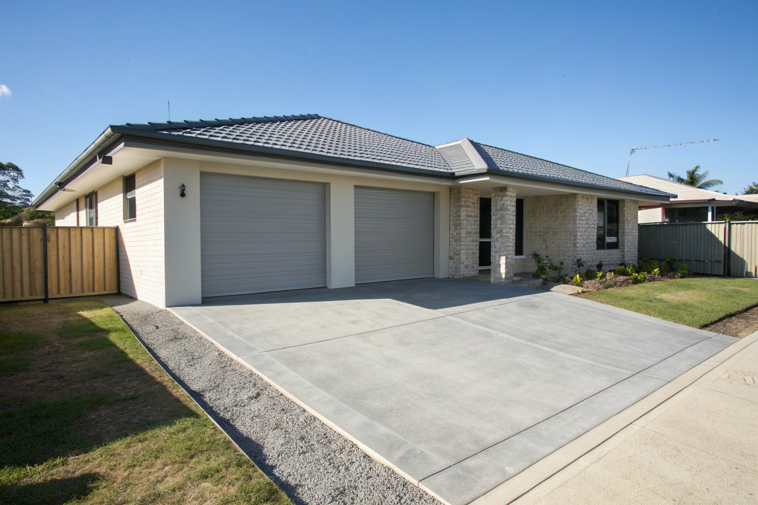 Completed double garage on reinforced concrete slab in Ipswich